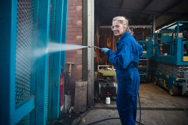 Pressure Washing Contractors in Glendale, MO